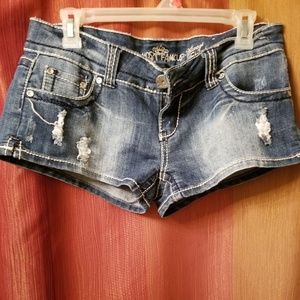 Almost Famous size 9